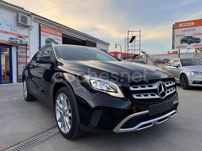 Usado Mercedes GLA200 156 HP (114 kW) 2019 Preto SUV