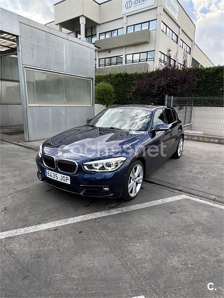 Usado BMW 120 Sport Line 184 CV (135 kW) 2015 Azul Utilitario