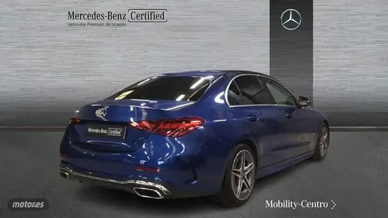 Usado Mercedes C200 204 CV (150 kW) 2022 Azul Berlina