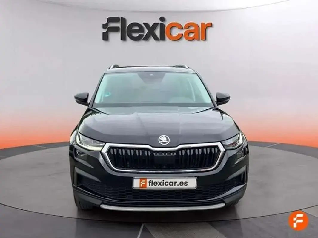 Usado Skoda Kodiaq Ambition 150 CV (110 kW) 2023 Negro SUV
