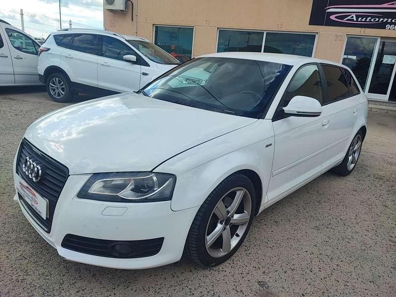 Usado Audi A3 S-Line 160 CV (117 kW) 2009 Blanco Berlina