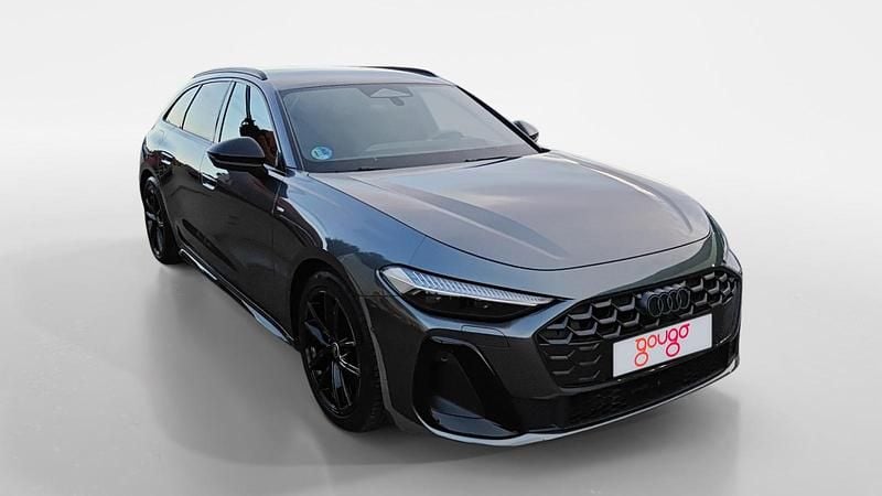 Usado Audi A5 Basis 204 CV (150 kW) 2025 Gris / plata Familiar