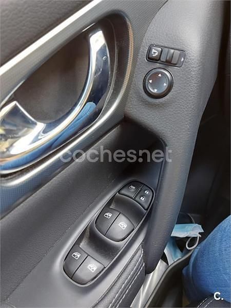 Usado Nissan Qashqai N-Connecta 160 CV (117 kW) 2019 Granate SUV