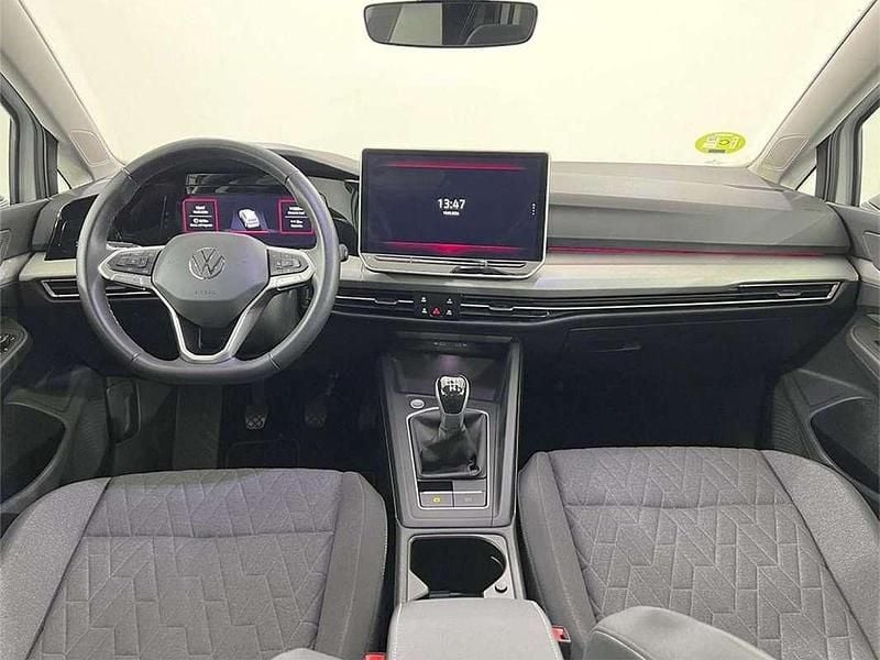 Usado VW Golf VIII 116 CV (85 kW) 2024 Blanco Utilitario