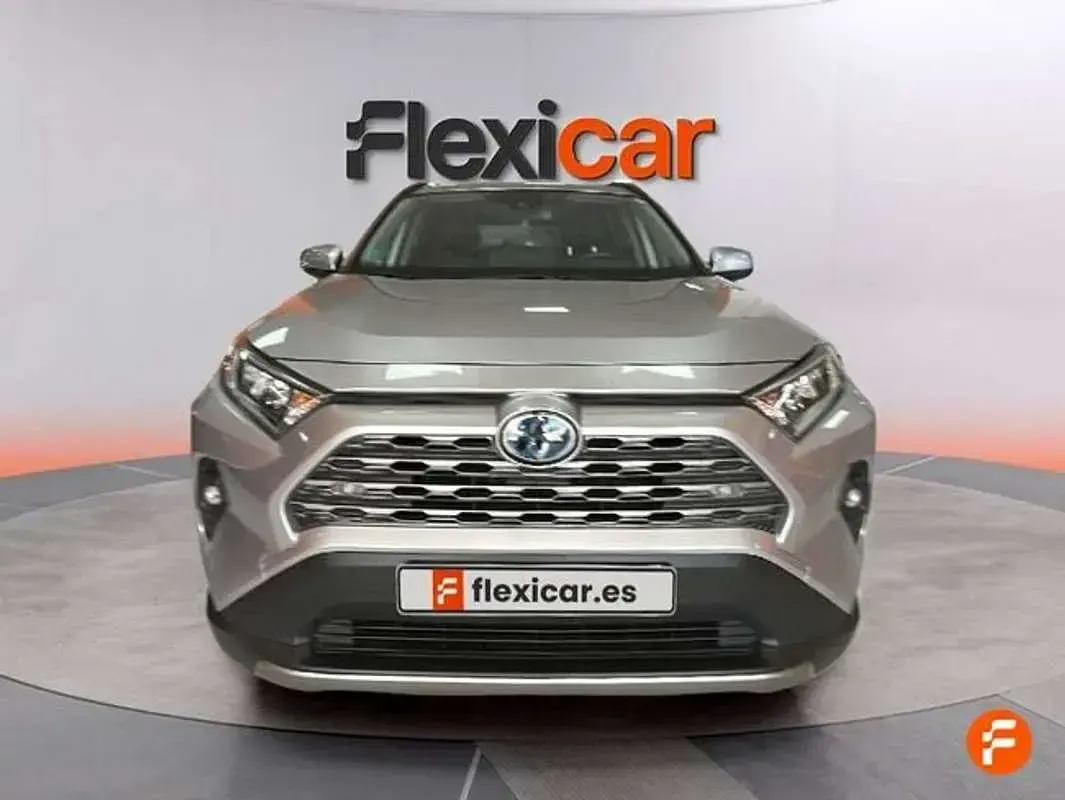 Usado Toyota RAV4 Hybrid Advance 218 CV (160 kW) 2023 Gris SUV
