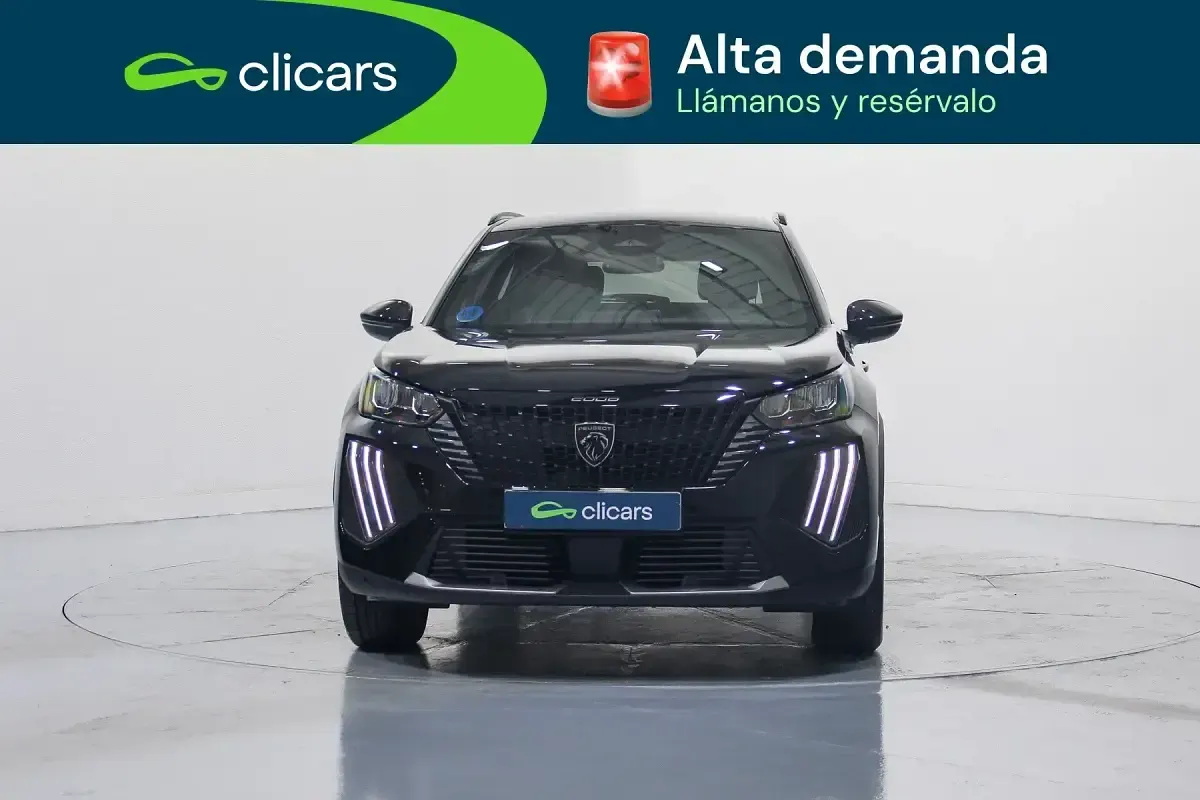 Usado Peugeot e-2008 Allure 114 kW (156 CV) 2025 Negro SUV
