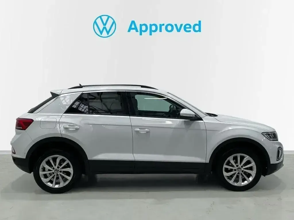 Usado VW T-Roc Life 150 CV (110 kW) 2022 Blanco SUV