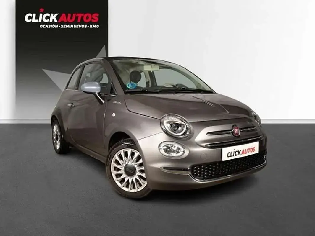 Usado Fiat 500 Dolcevita 71 CV (52 kW) 2021 Gris Descapotable