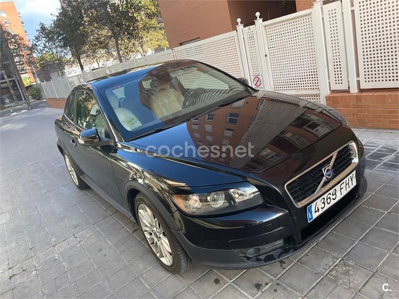 Usado Volvo C30 Summum 180 CV (132 kW) 2006 Negro Utilitario