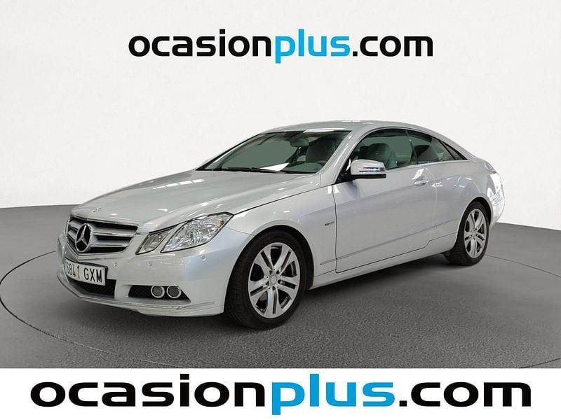 Gris plata Usado 2010 Mercedes E200 Avantgarde Coupe | 13.200 € (Buen precio) - Imagen 1/4