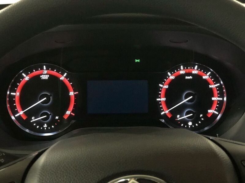 Usado Maxus e-T90 130 kW (177 CV) 2023 Blanco Pickup/Camioneta