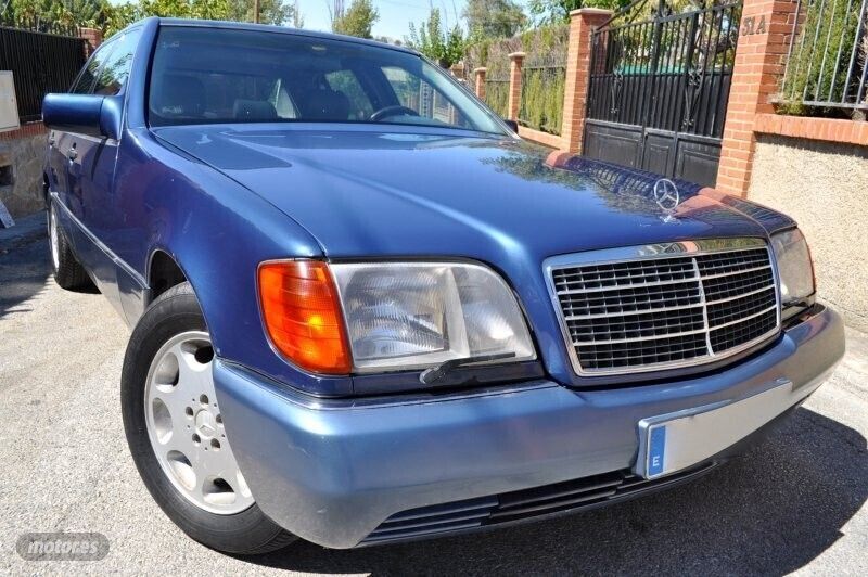 Usado Mercedes S420 280 CV (205 kW) 1993 Azul Berlina