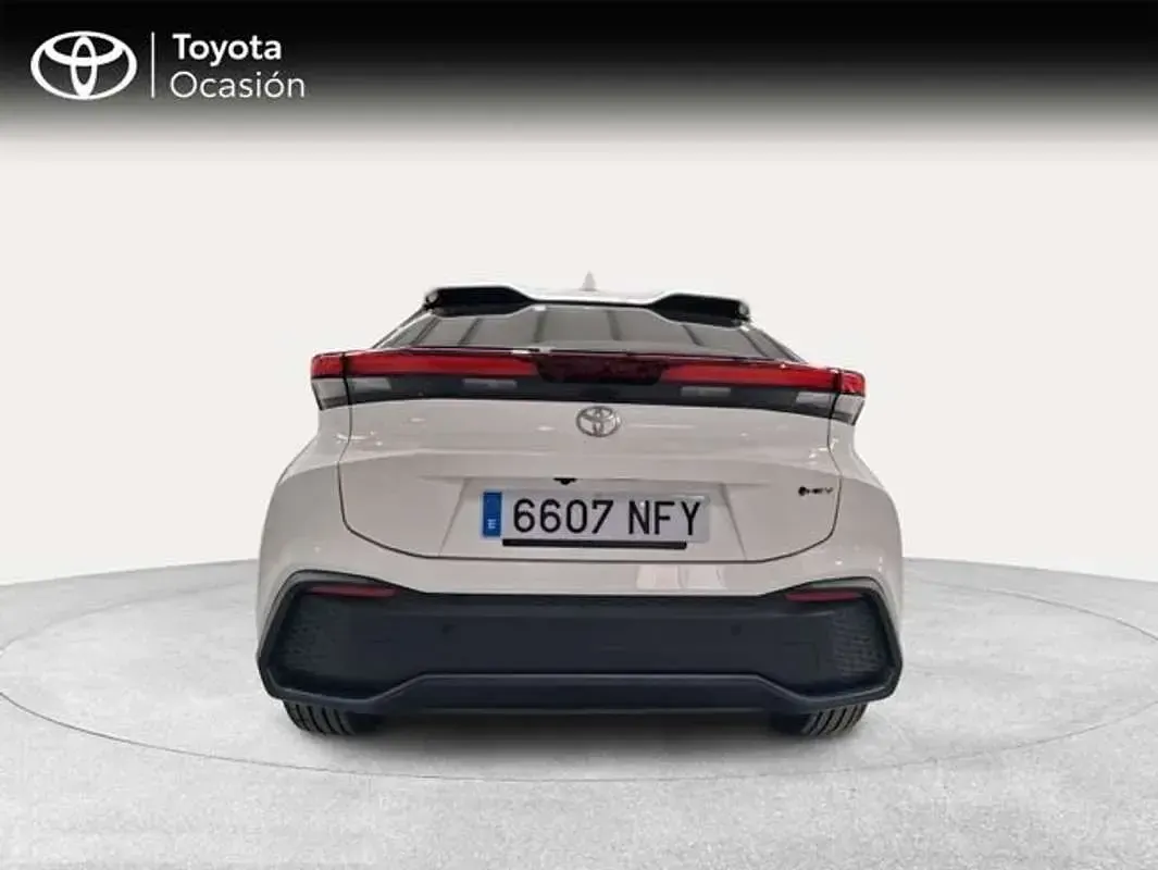 Usado Toyota C-HR Advance 140 CV (102 kW) 2025 Blanco SUV