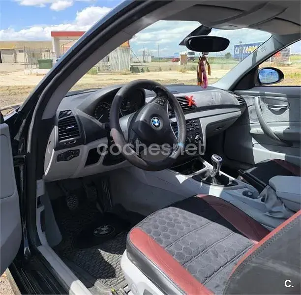 Occasion BMW 118 143 PK (105 kW) 2008 Zwart Hatchback