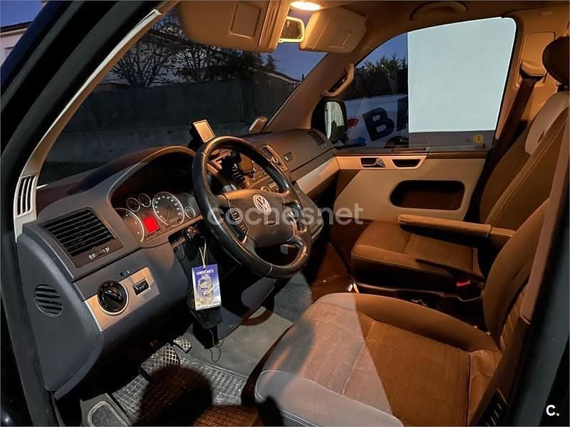 Usado VW Multivan 130 CV (95 kW) 2008 Negro Monovolumen