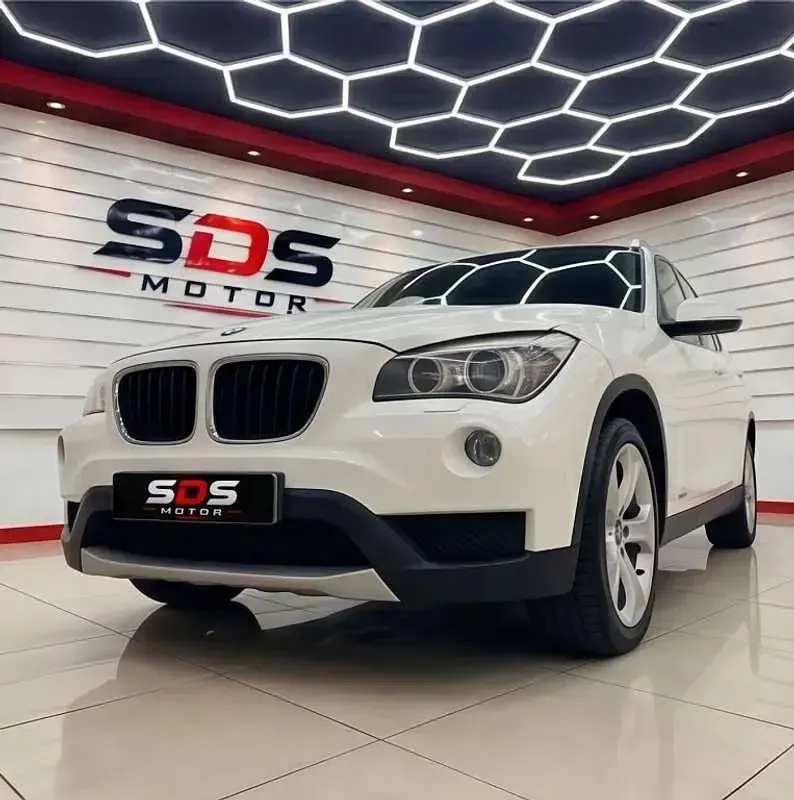 Usado BMW X1 150 CV (110 kW) 2015 Blanco SUV