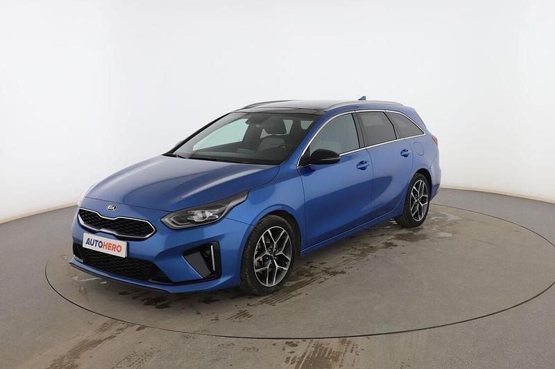 Azul Usado 2020 Kia Ceed GT GT-Line Familiar | 18.699 € (Precio justo) - Imagen 1/3