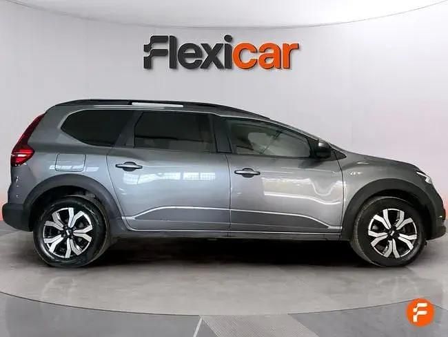 Käytetty Dacia Jogger Expression 110 HP (80 kW) 2024 Harmaa Tila-auto