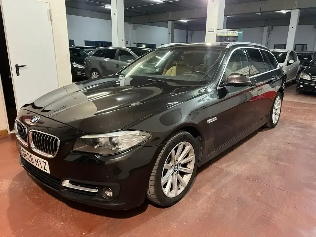 Używany BMW 520 190 KM (139 kW) 2014 Czarny Kombi