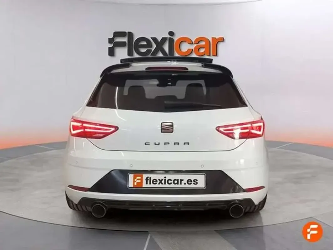 Usado Seat Leon ST CUPRA 290 CV (213 kW) 2020 Blanco Familiar
