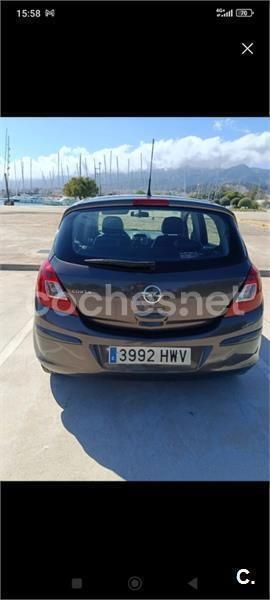 Usado Opel Corsa Color Edition 100 CV (73 kW) 2014 Gris / plata Berlina