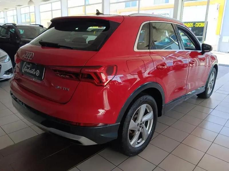 Usado Audi Q3 Advanced Plus 150 HP (110 kW) 2022 Vermelho SUV