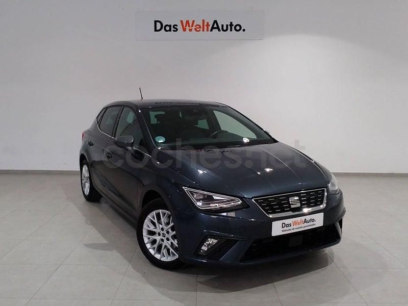 Usado Seat Ibiza XCELLENCE 115 CV (84 kW) 2025 Gris / plata Utilitario