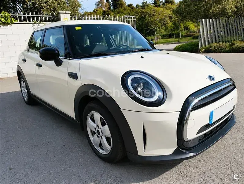 Usado Mini ONE 102 CV (75 kW) 2022 Blanco Utilitario