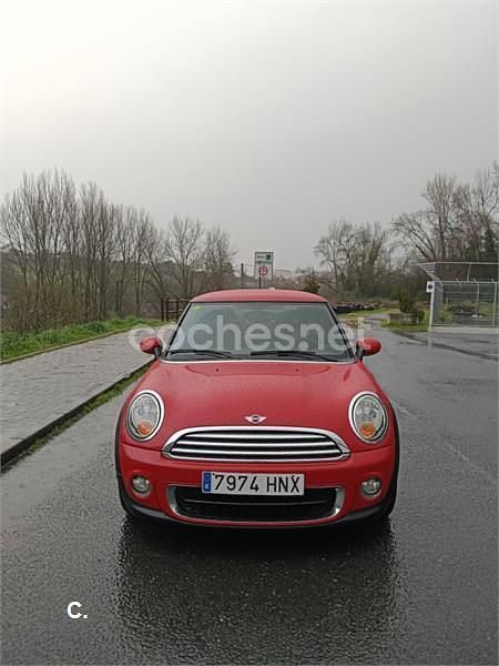 Usado Mini One D 90 CV (66 kW) 2013 Rojo Utilitario