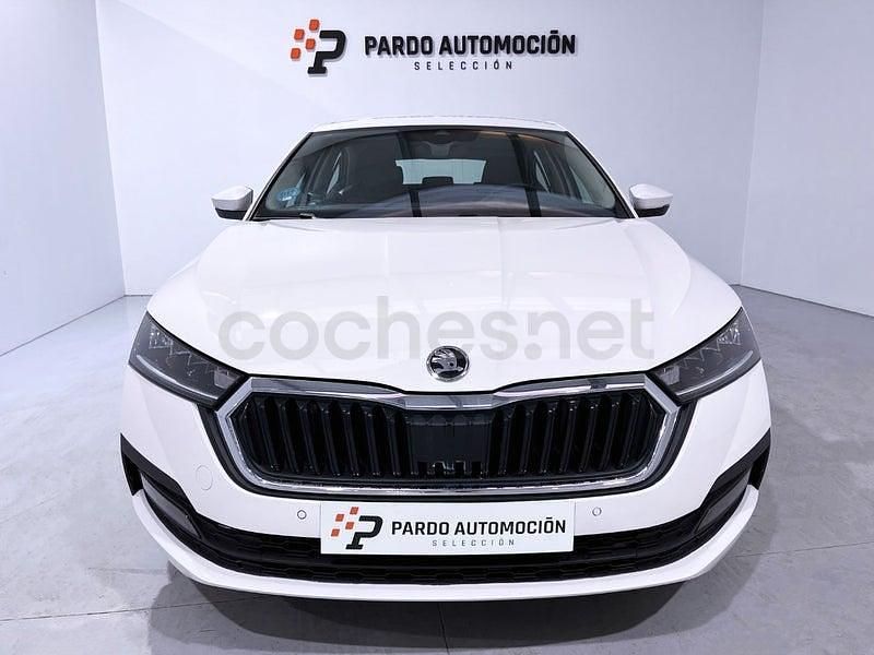 Occasion Skoda Octavia Ambition 150 PK (110 kW) 2022 Wit Sedan