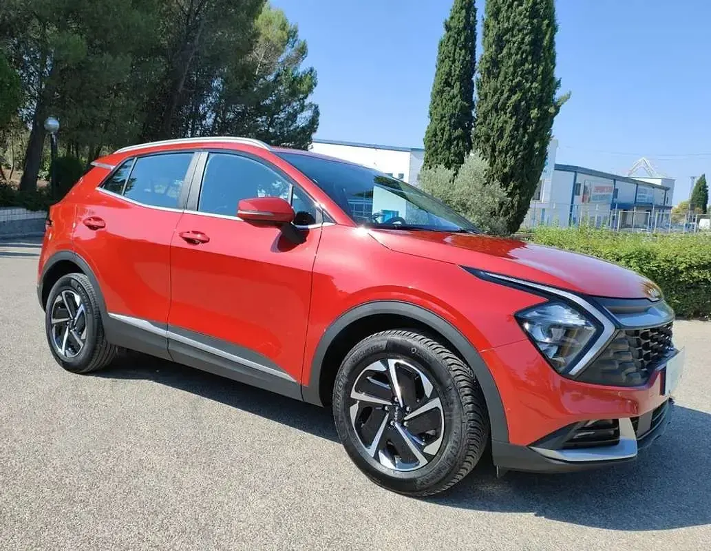 Usado Kia Sportage 239 CV (175 kW) 2023 Rojo SUV