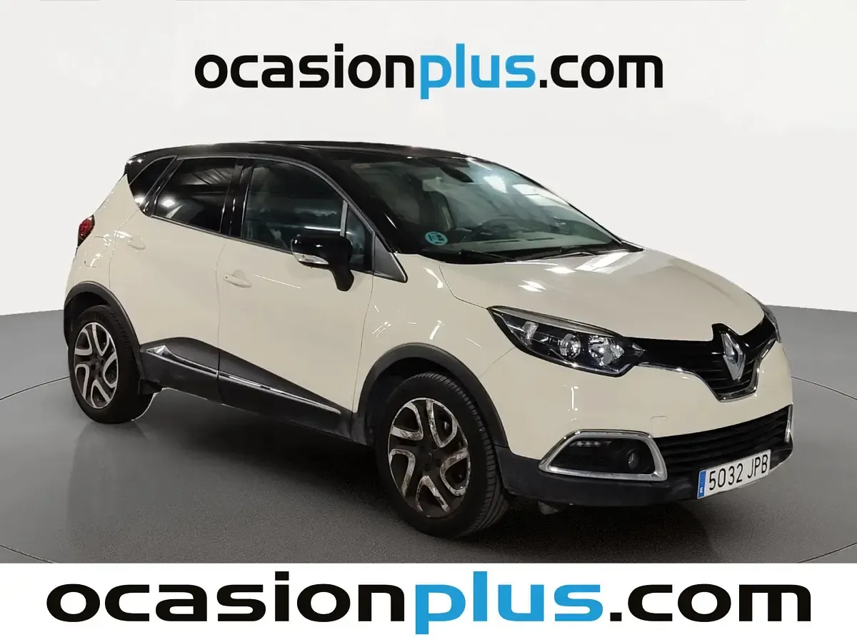 Usado Renault Captur Zen 120 CV (88 kW) 2016 Blanco SUV