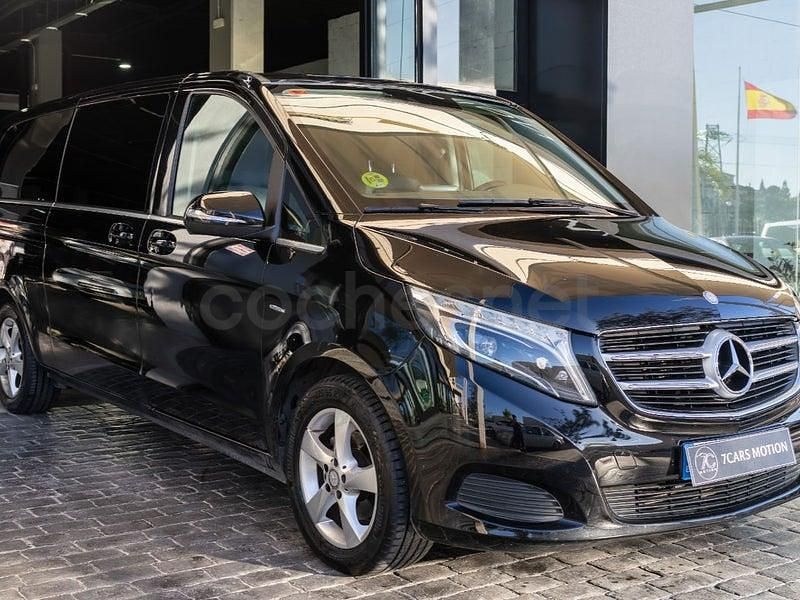 Usado Mercedes V220 Avantgarde 163 CV (119 kW) 2015 Negro Monovolumen