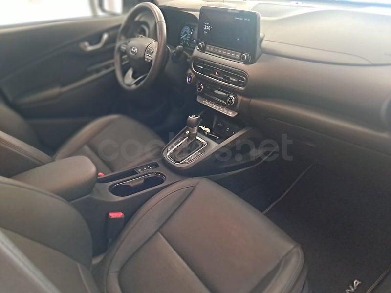 Usado Hyundai Kona Style 141 CV (103 kW) 2022 Blanco SUV