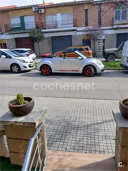 Usado VW New Beetle 105 CV (77 kW) 2006 Blanco Utilitario