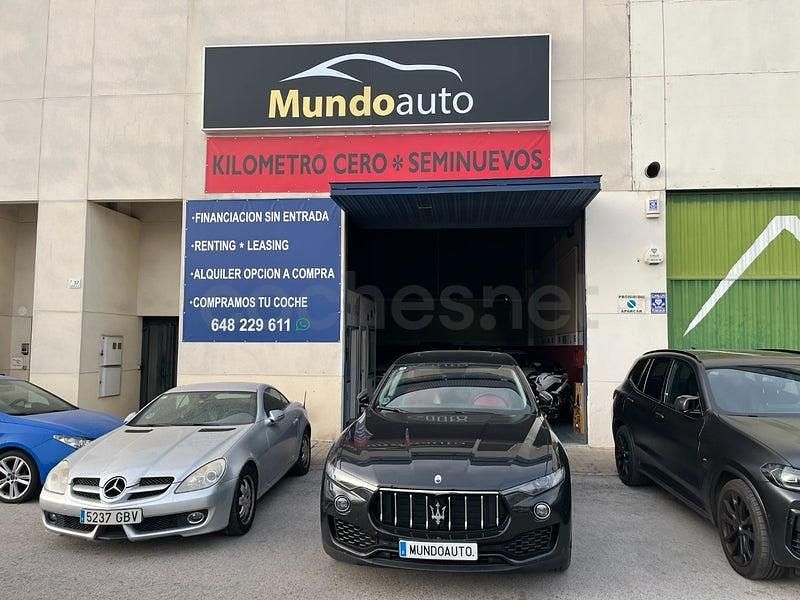 Usado Maserati Levante GranLusso 275 CV (202 kW) 2019 Negro SUV