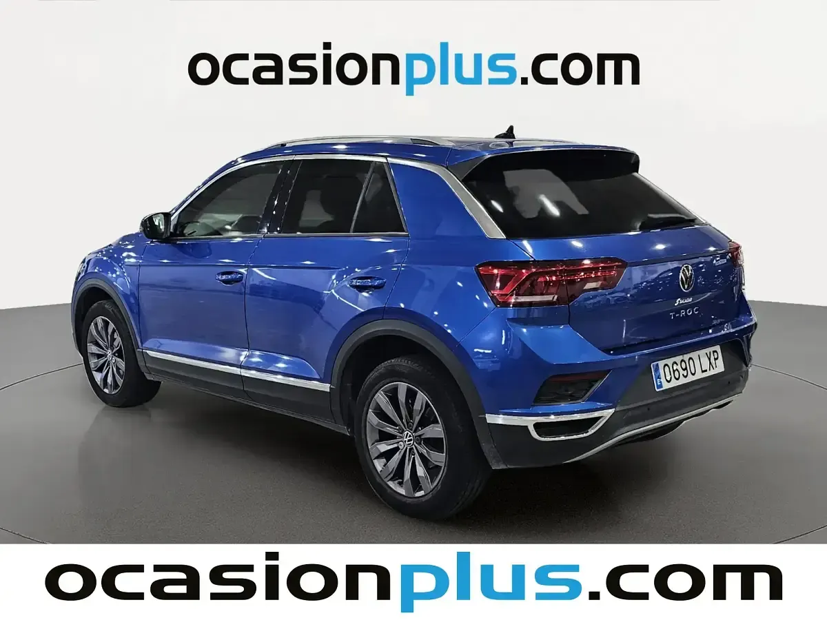Usado VW T-Roc Sportline 150 CV (110 kW) 2022 Azul SUV