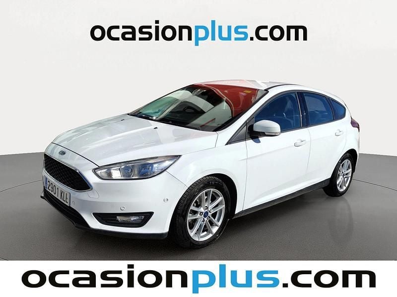 Blanco Usado 2018 Ford Focus Business Edition Utilitario | 9082 € (Super precio) - Imagen 1/4