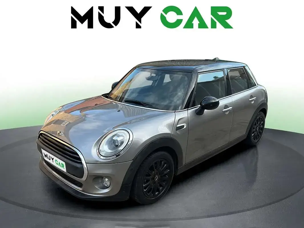 Usado Mini ONE 102 CV (75 kW) 2017 Plateado Utilitario