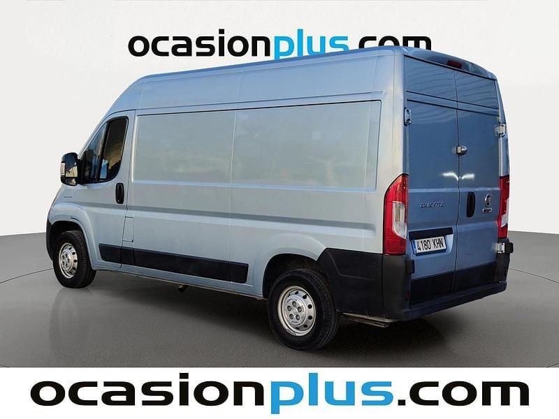 Usado Fiat Ducato 130 CV (95 kW) 2018 Azul Van