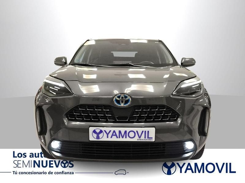 Usado Toyota Yaris Hybrid Style 116 CV (85 kW) 2022 Gris
