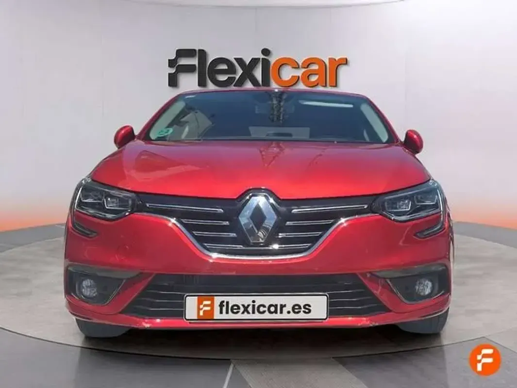 Usado Renault Mégane IV Bose Edition 110 CV (80 kW) 2016 Rojo Utilitario