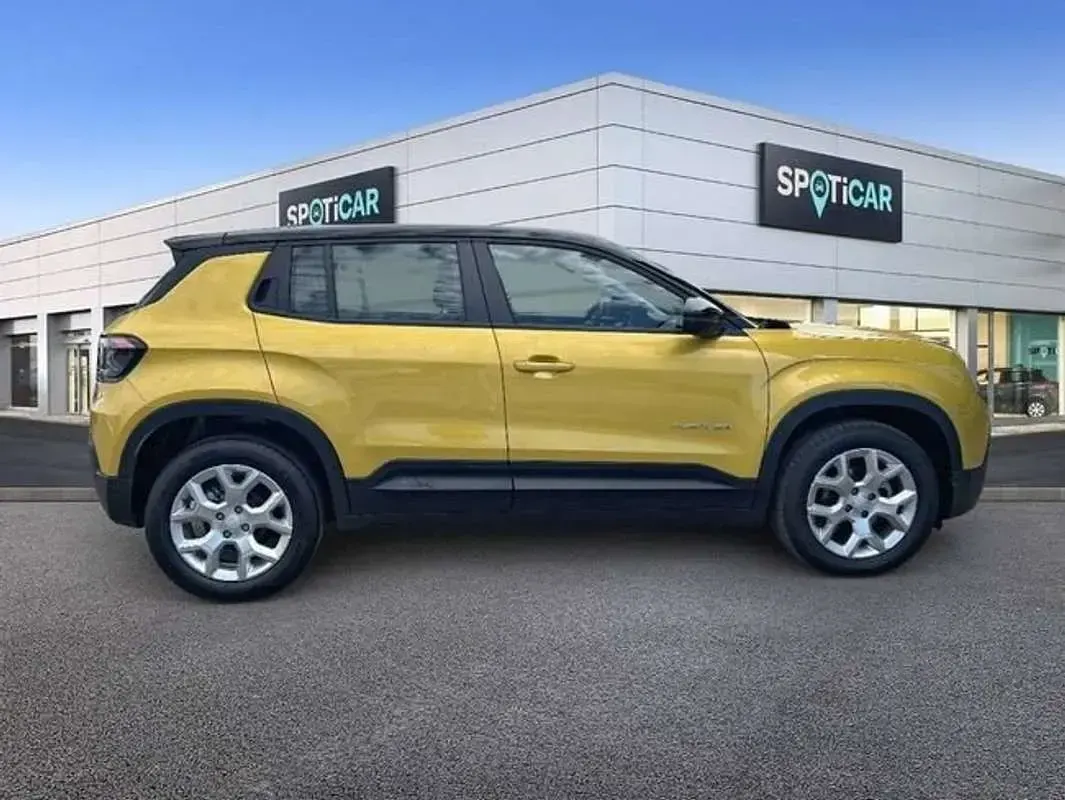 Usado Jeep Avenger Altitude 101 CV (74 kW) 2023 Amarillo SUV