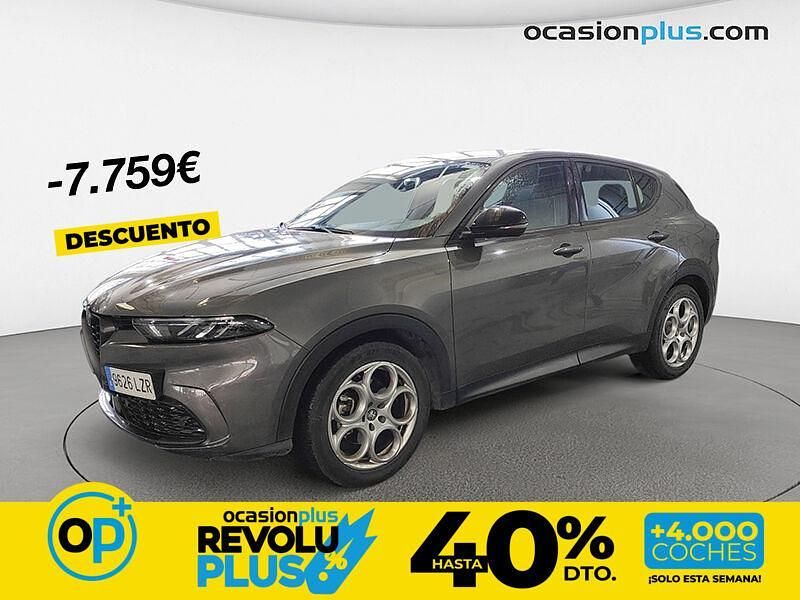 Usado Alfa Romeo Tonale Sprint 130 CV (95 kW) 2022 Gris SUV