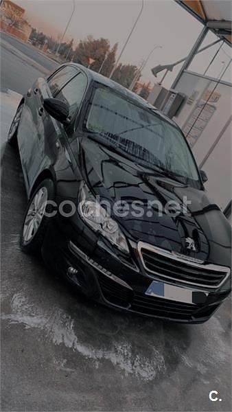 Usado Peugeot 308 Style 120 CV (88 kW) 2016 Negro Berlina