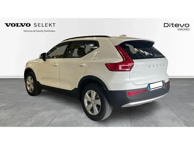 Usado Volvo XC40 163 CV (119 kW) 2025 Blanco SUV