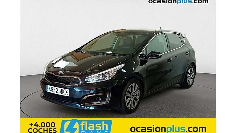 Negro Usado 2015 Kia Ceed GT GT-Line Utilitario | 13.990 € (Precio justo) - Imagen 1/4