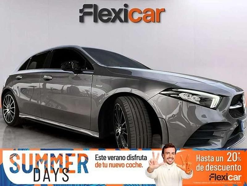 Gris Usado 2021 Mercedes A200 Utilitario | 23.980 € (Super precio) - Imagen 1/4