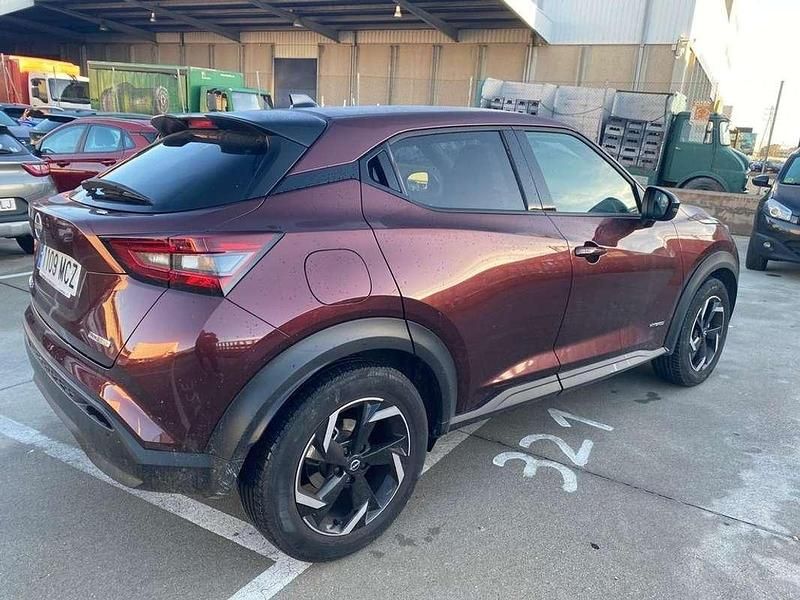 Usado Nissan Juke N-Connecta 143 CV (105 kW) 2022 Rojo SUV