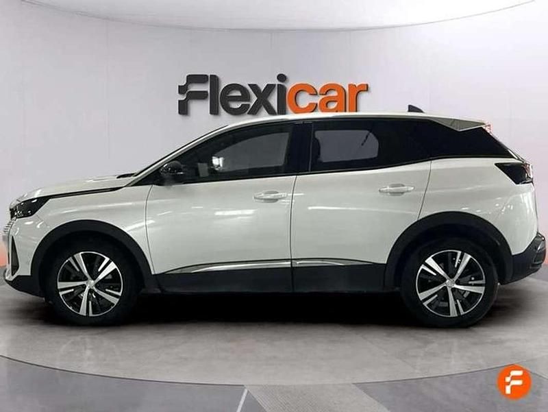 Usado Peugeot 3008 Allure 131 CV (96 kW) 2023 Blanco SUV